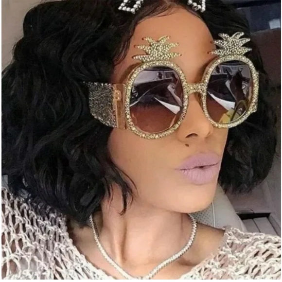 53MM Embellished Pineapple Round Sunglasses - Picture 1 of 6